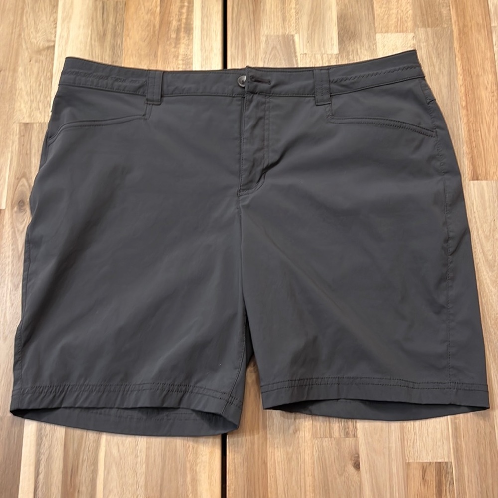 Eddie Bauer Lightweight Shorts